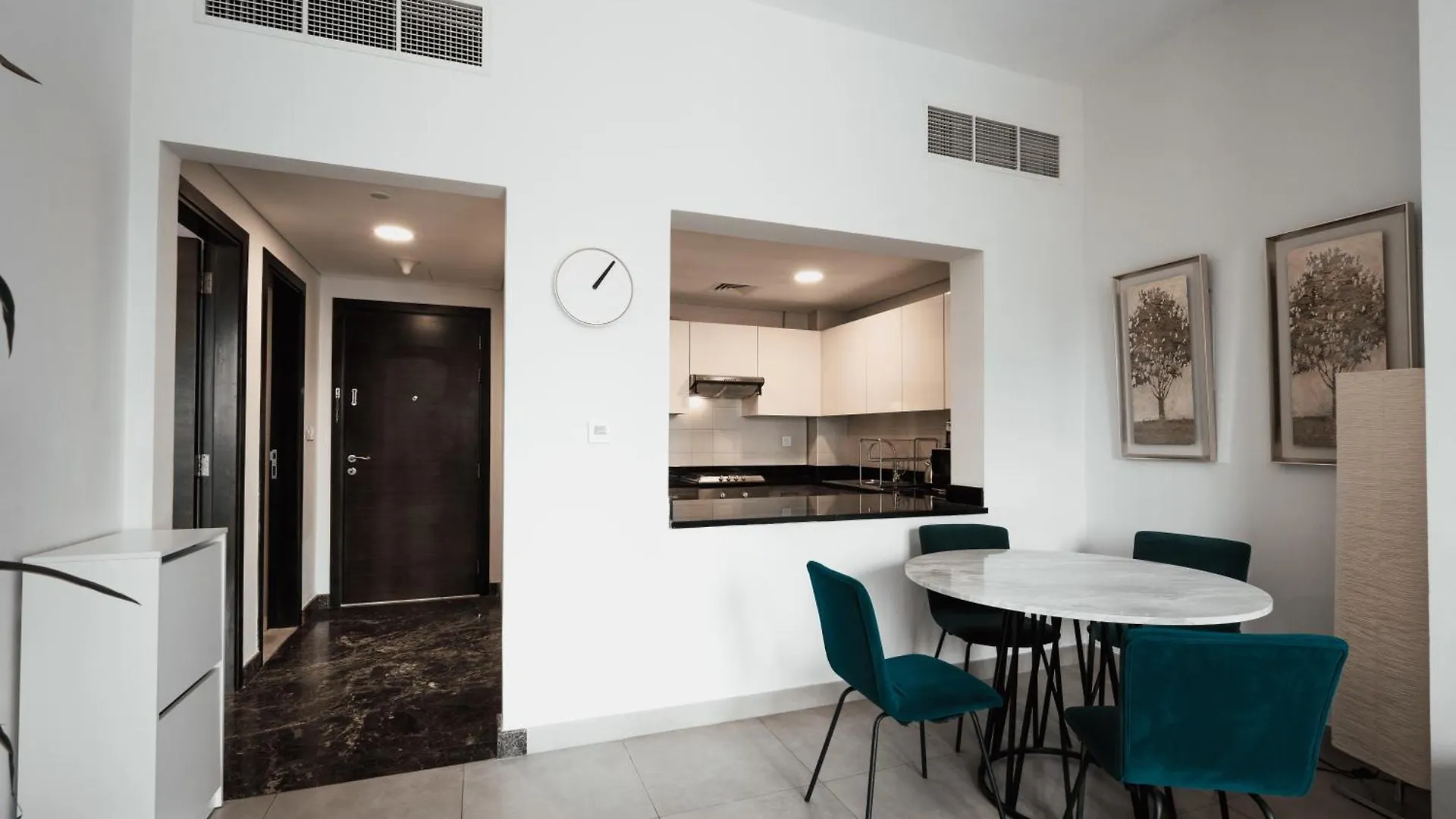 Izzzi - One Bedroom Apartment, Sparkle Tower دبي الإمارات العربية المتحدة